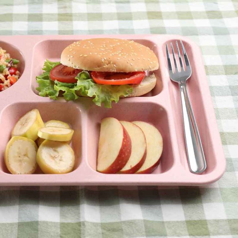 When Does Sonic Serve Lunch?