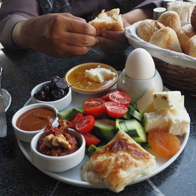 Enjoying Cafe Breakfasts at Home