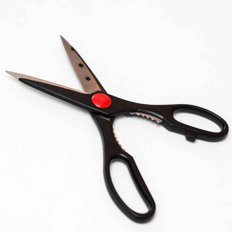 What Kitchen Shears and Kitchen Scissors Really Are