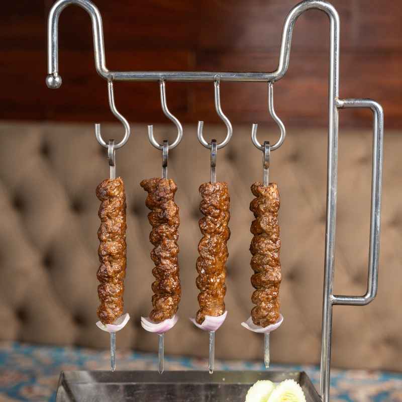 Seasonal Twists That Keep Kabab Dinner Snaps Fresh