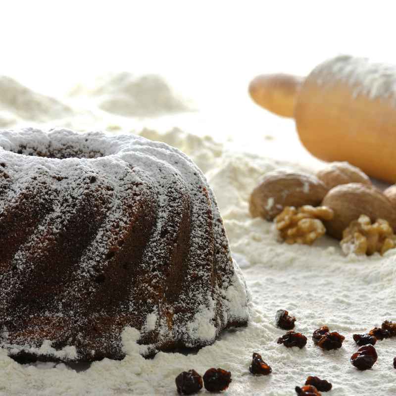 Makes a Traditional Christmas Cake Special